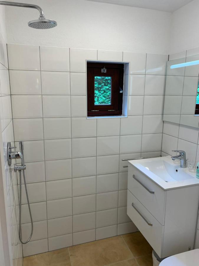 Romantisch Gastenverblijf 'Het Vogelhuisje' Lunteren Bagian luar foto