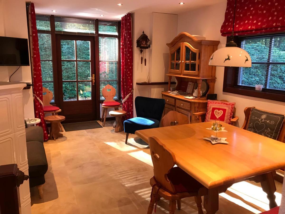 Romantisch Gastenverblijf 'Het Vogelhuisje' Lunteren Bagian luar foto