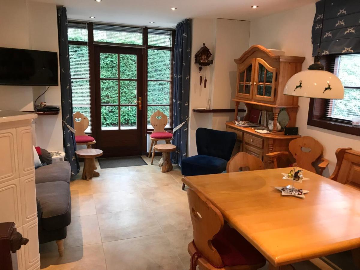 Romantisch Gastenverblijf 'Het Vogelhuisje' Lunteren Bagian luar foto