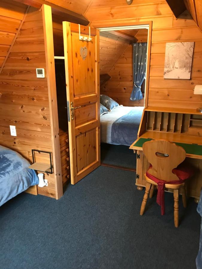Romantisch Gastenverblijf 'Het Vogelhuisje' Lunteren Bagian luar foto